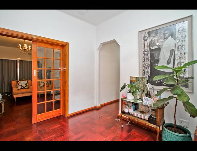 1 BEDROOM APARTMENT FOR SALE IN CYRILDENE